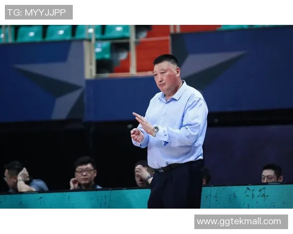 南京羽毛球队以71分稳居冠军赛积分榜首位展现强劲实力